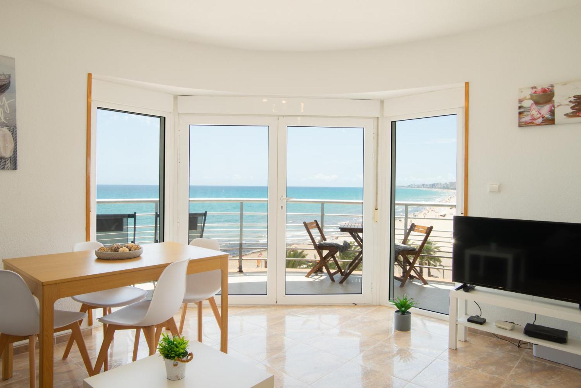 דירות אל קאמפיו Atico Frente Al Mar 2 Terrazas Barbacoa Y Parking Sujeto A Disponibilidad מראה חיצוני תמונה