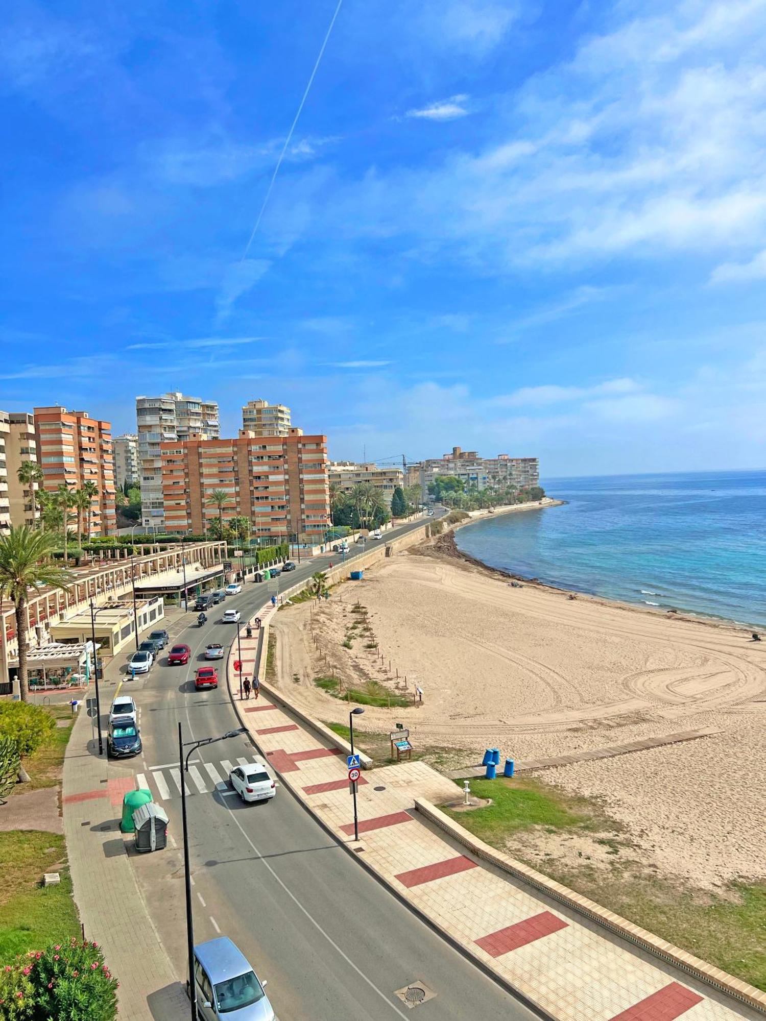 דירות אל קאמפיו Atico Frente Al Mar 2 Terrazas Barbacoa Y Parking Sujeto A Disponibilidad מראה חיצוני תמונה