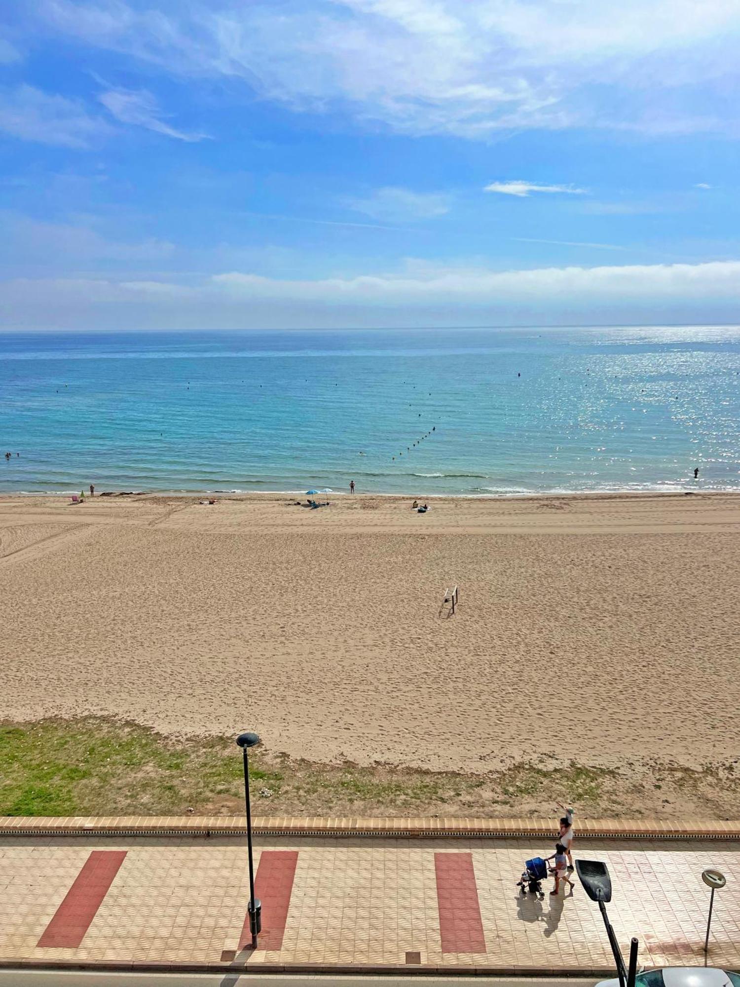 דירות אל קאמפיו Atico Frente Al Mar 2 Terrazas Barbacoa Y Parking Sujeto A Disponibilidad מראה חיצוני תמונה